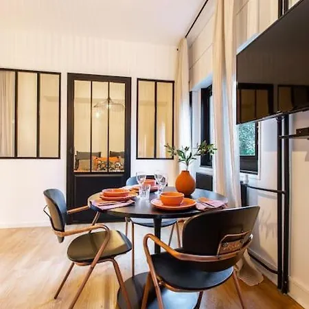 Apartment Luxuous Loft In The Jourdains'village-imhost *